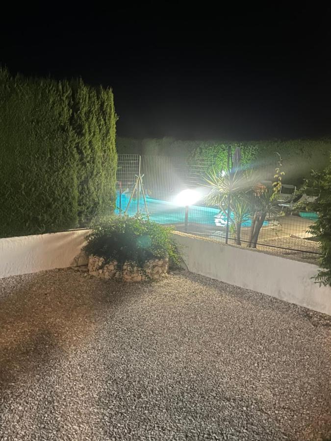 Villa Connie Serranova Exterior foto